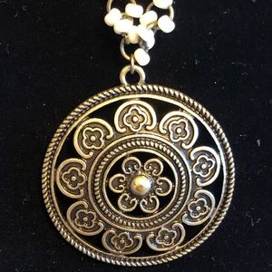 Gold Medallion Shell Necklace, NWT Cookie Lee